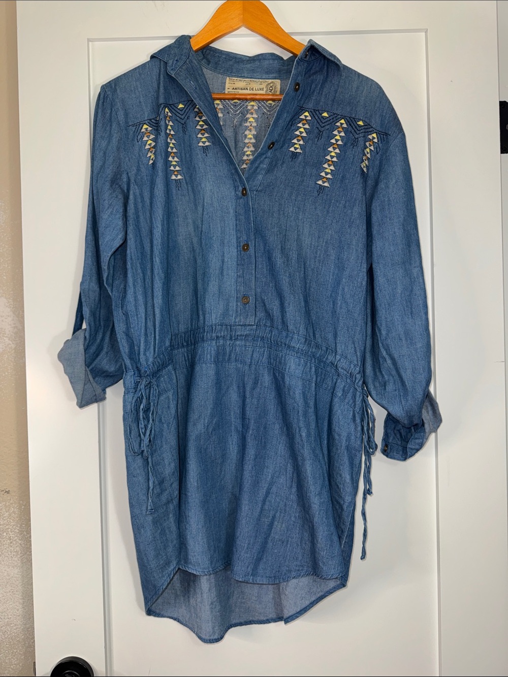 Artisan Deluxe 100% cotton Denim Embroidered Tunic Shirt - Blue Sz Small boho